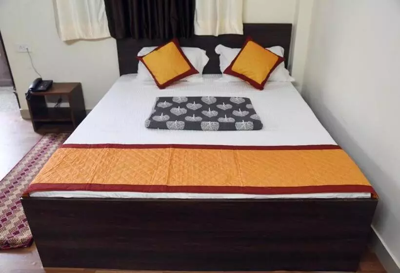 ホテル Unique Palace Room And Restaurant
