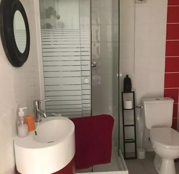 Majatalo Chambre Indépendante Privée Avec Salle De Bain
