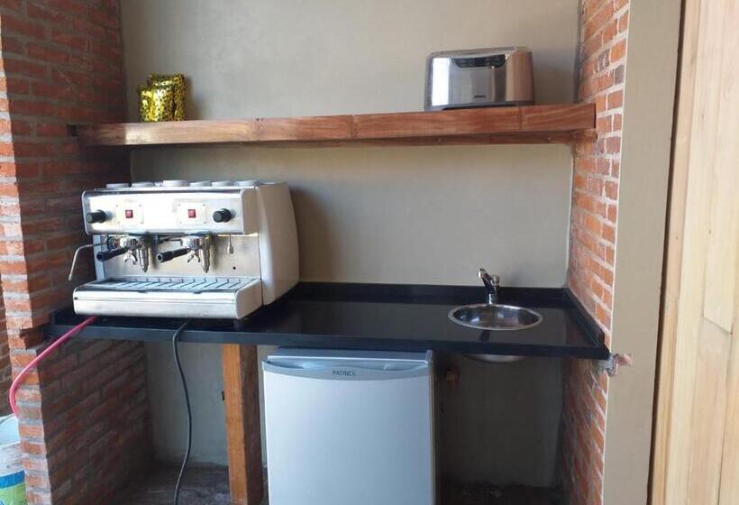 پانسیون Desborde Al Mar