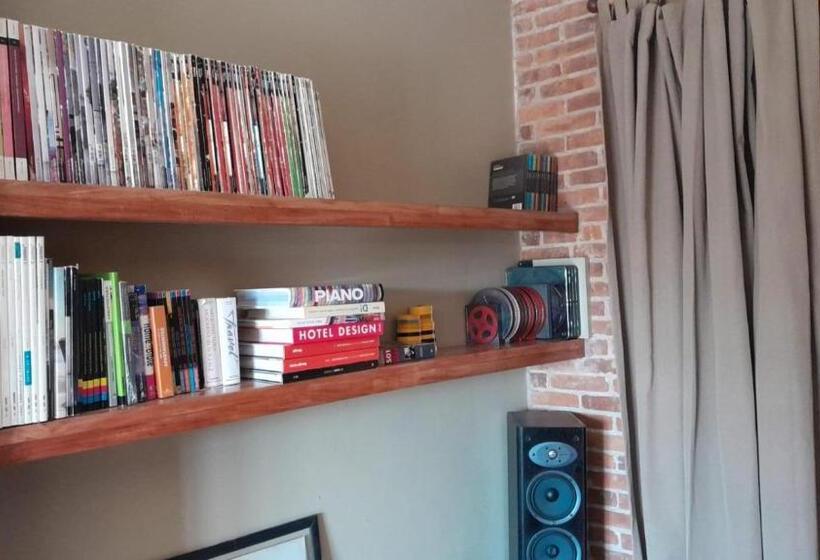 پانسیون Desborde Al Mar