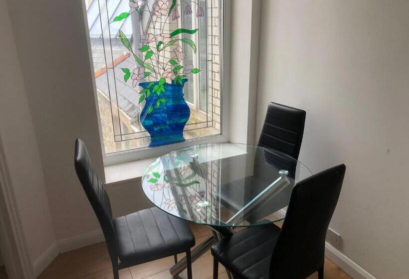 بنسيون Graceful House