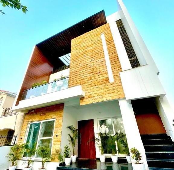 پانسیون Independent Private Room