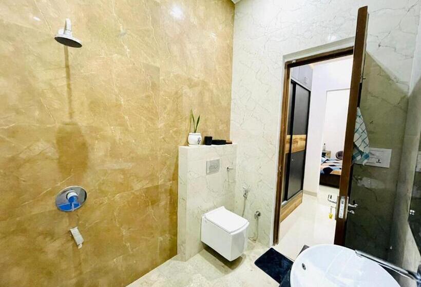 پانسیون Independent Private Room