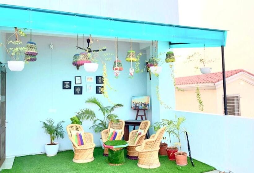 پانسیون Independent Private Room