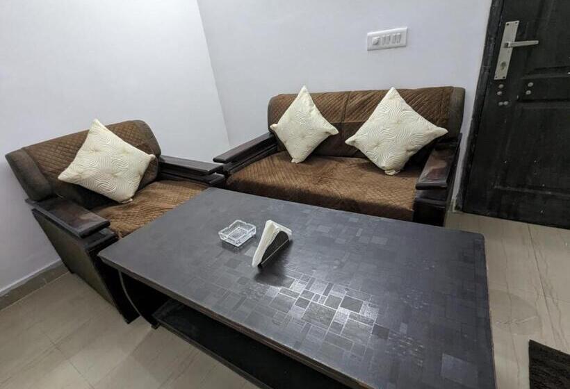 پانسیون Kitto Homes And Studios