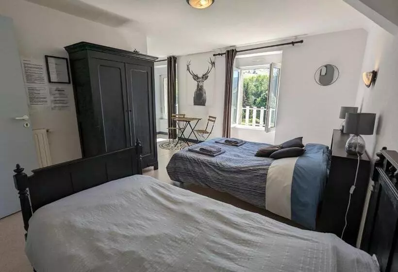 ペンション L Estive Du Claux