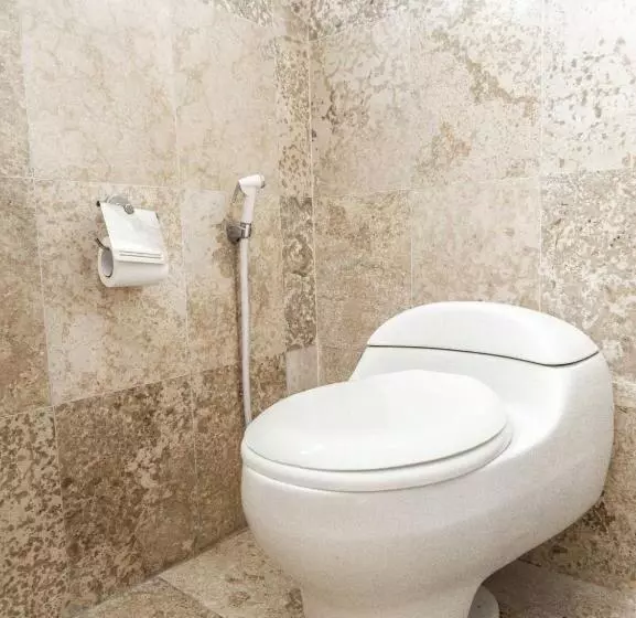 ペンション Large Room With Pool Walking Distance To Beach