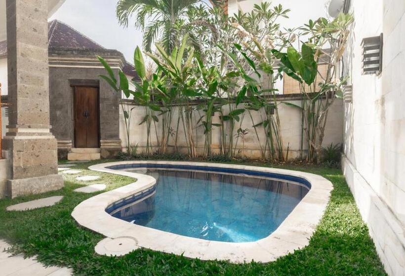 펜션 Large Room With Pool Walking Distance To Beach