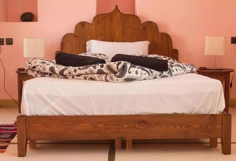 Majatalo Room In Guest Room   Room In Villa Lair De La Mer No0969