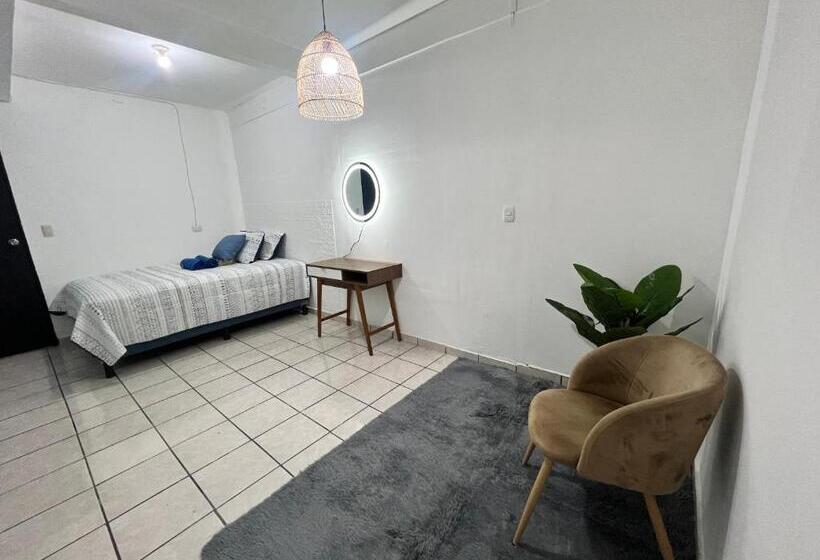 پانسیون Suite Hortensia