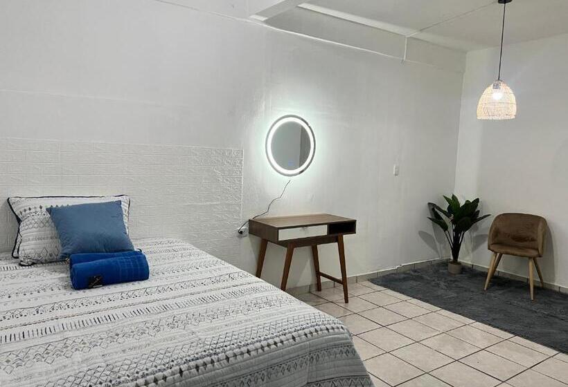 پانسیون Suite Hortensia