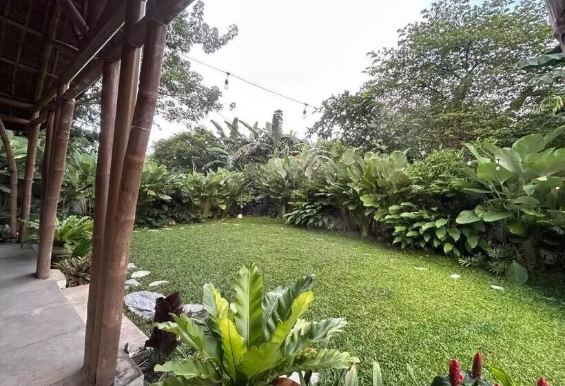 リゾートホテル Bali Verde