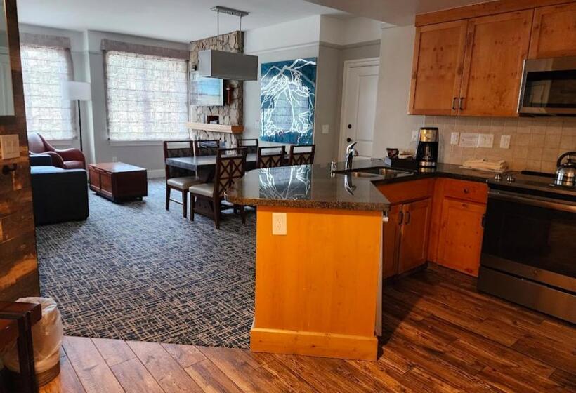 استراحتگاه Marriott S Timber Lodge