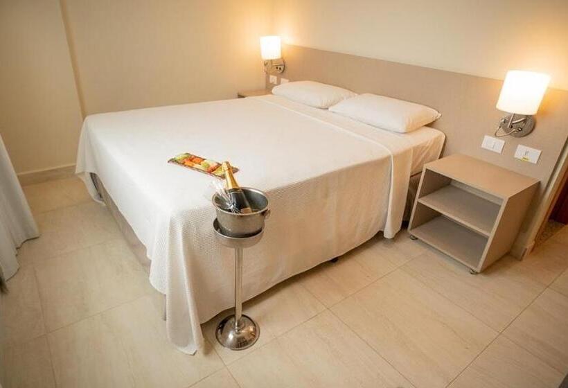 Salinas Park Gav Resorts