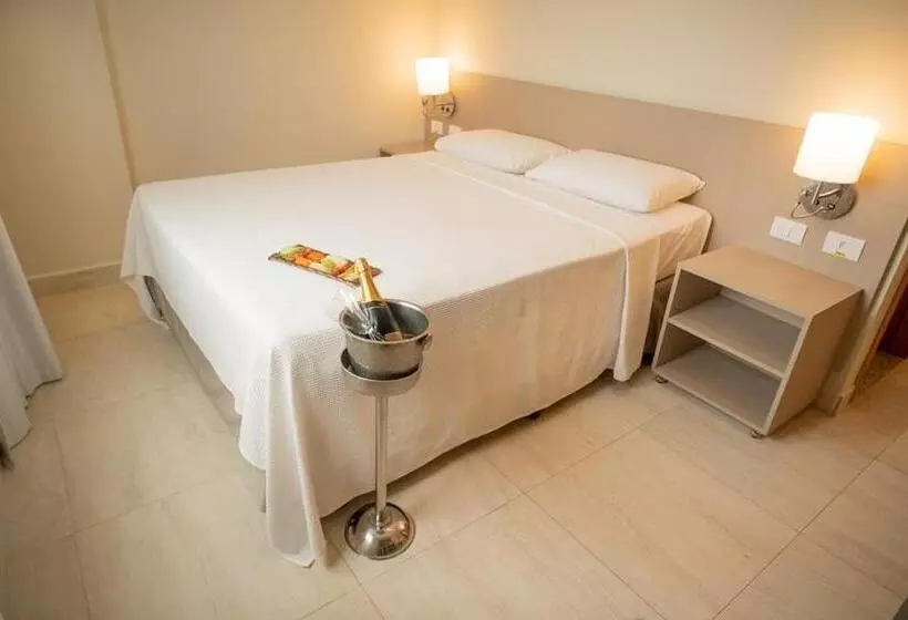 Salinas Park   Gav Resorts