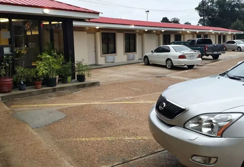 Country Inn Motel