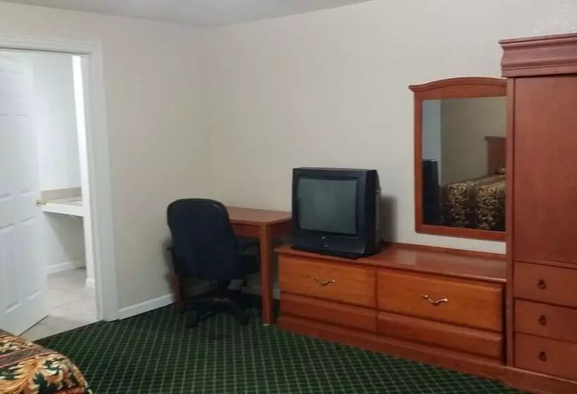 Country Inn Motel