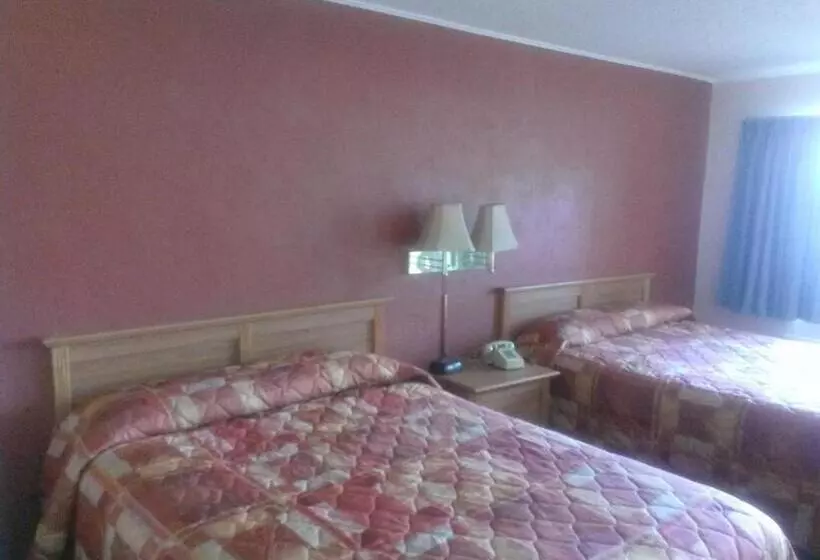 Heritage House Motel