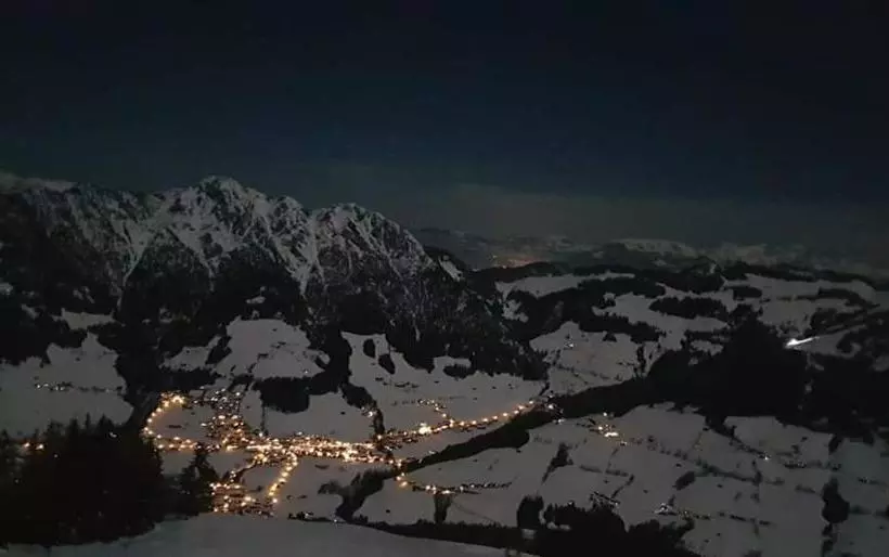 ホテル Alpbachblick