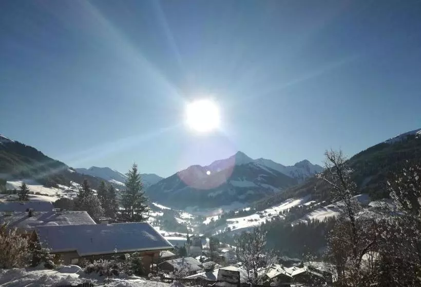 ホテル Alpbachblick