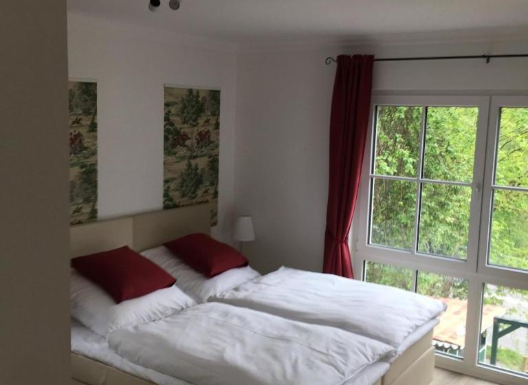 ホテル Altes Forsthaus Waldenbuch / Bei Der Messe Stuttgart