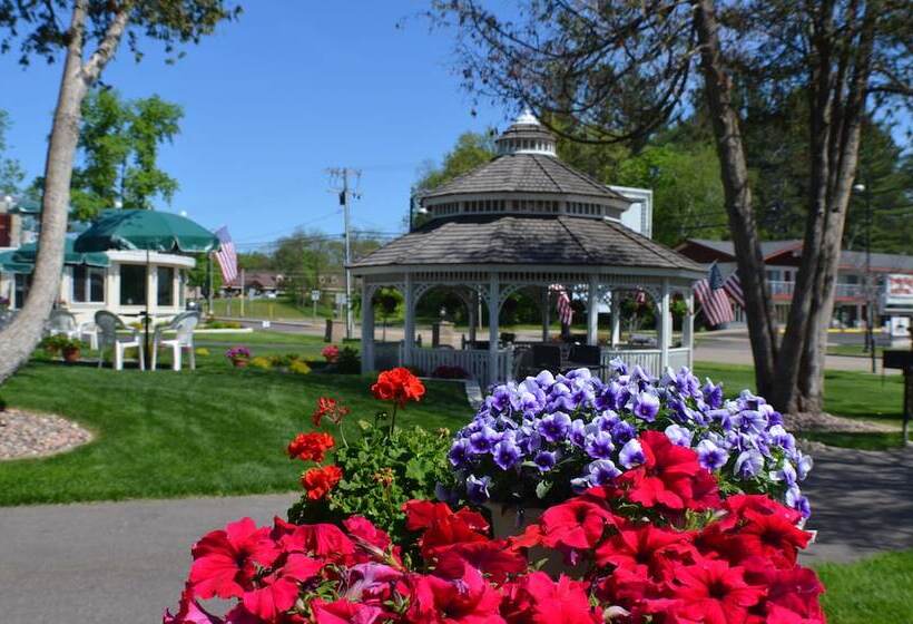 فندق Amber S Inn & Suites