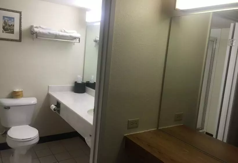 ホテル America S Best Inn Urbana Champaign