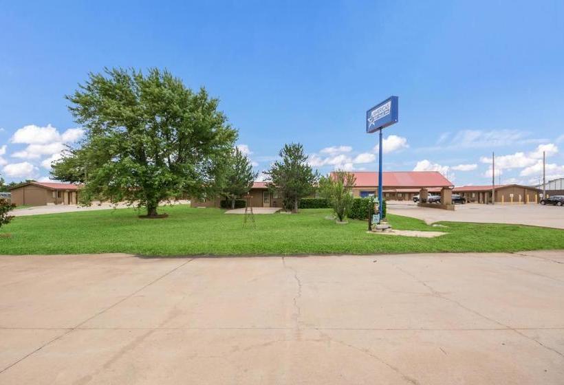 בית מלון כפרי Americas Best Value Inn Woodward At 8th St