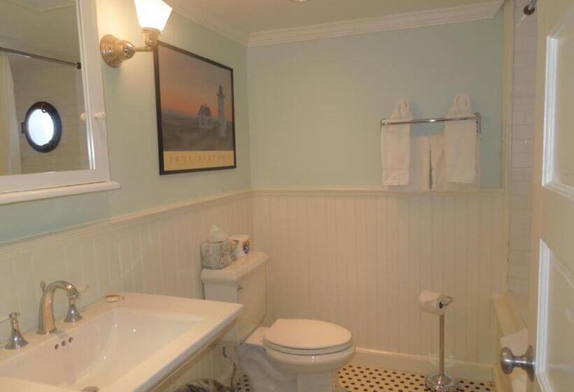 هتل Anchor Inn Beach House