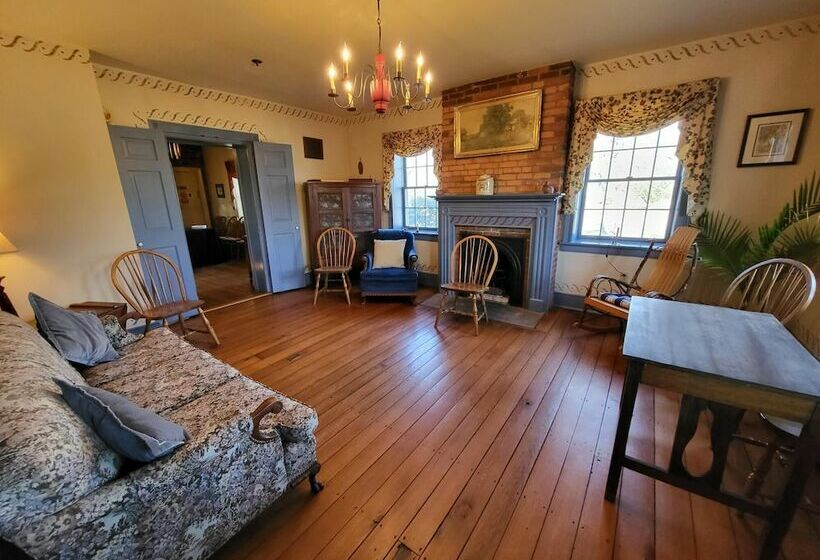 酒店 Applebutter Inn