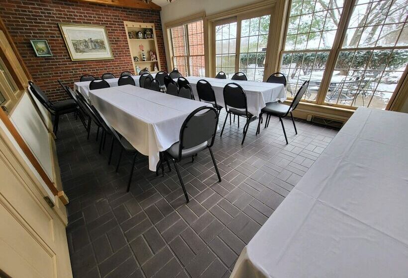 酒店 Applebutter Inn