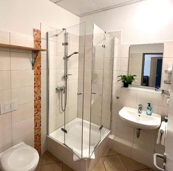 Отель Garni Am Obsthof Gbr