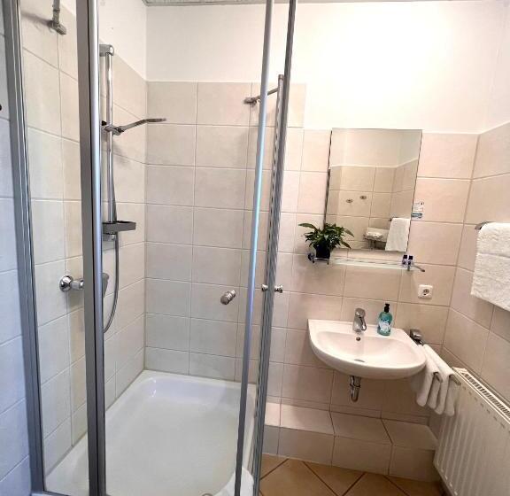 Отель Garni Am Obsthof Gbr