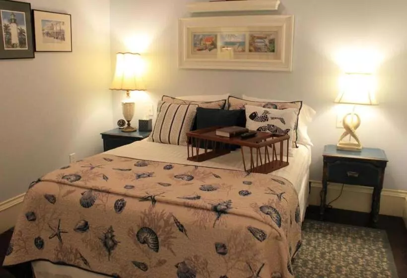 ホテル Grand Magnolia Ballroom & Suites