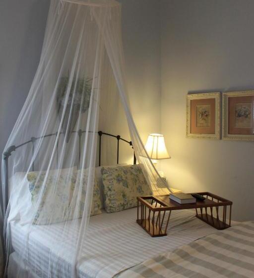 Отель Grand Magnolia Ballroom & Suites