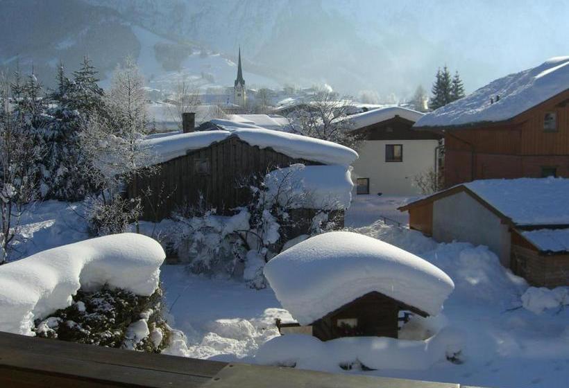 ホテル Haus Koenighofer