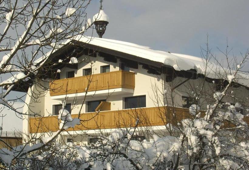 ホテル Haus Koenighofer