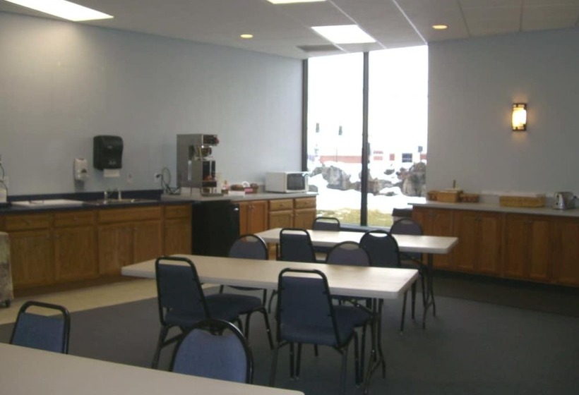 Otel Quail's Nest Inn & Suites