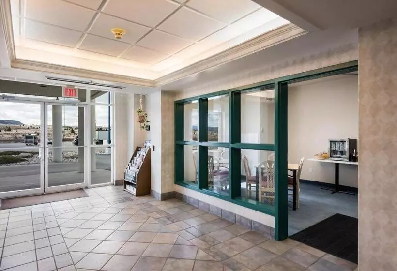 Hotelli Red Lion Inn & Suites Butte