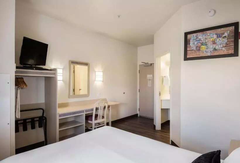 Hotelli Red Lion Inn & Suites Butte