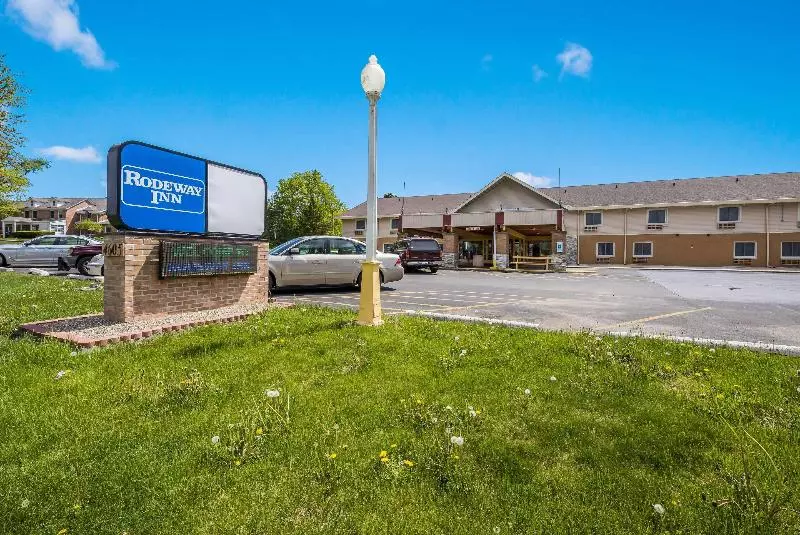 هتل Equality Inn