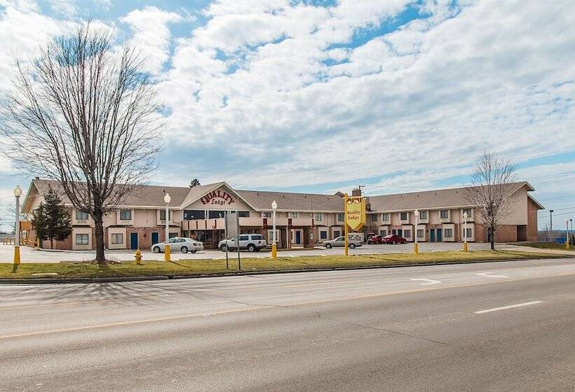 فندق Equality Inn