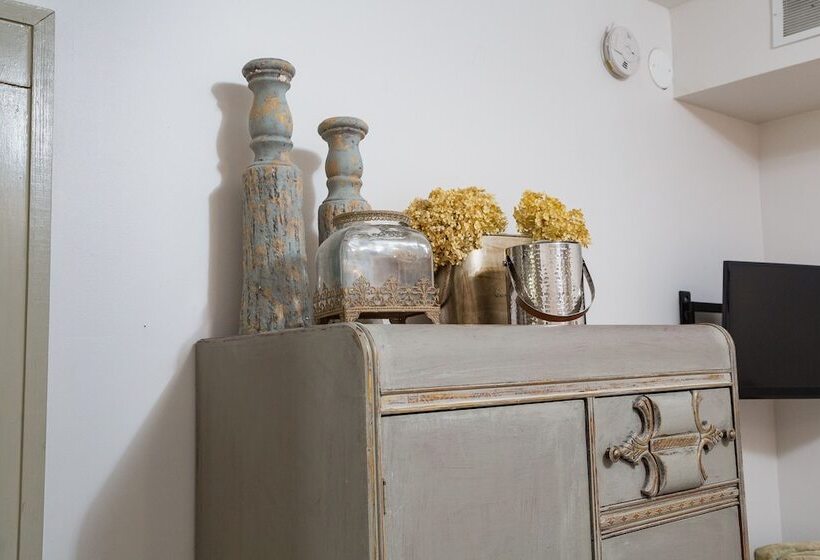 ホテル The Nest On Saratoga Lake