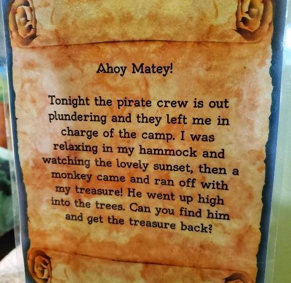 בית מלון כפרי The Pirate Haus Inn