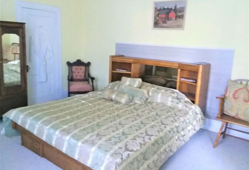 ホテル The Teacherage