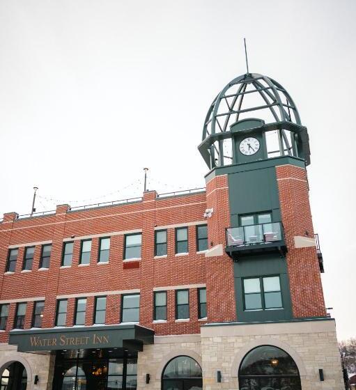 Отель Water Street Inn