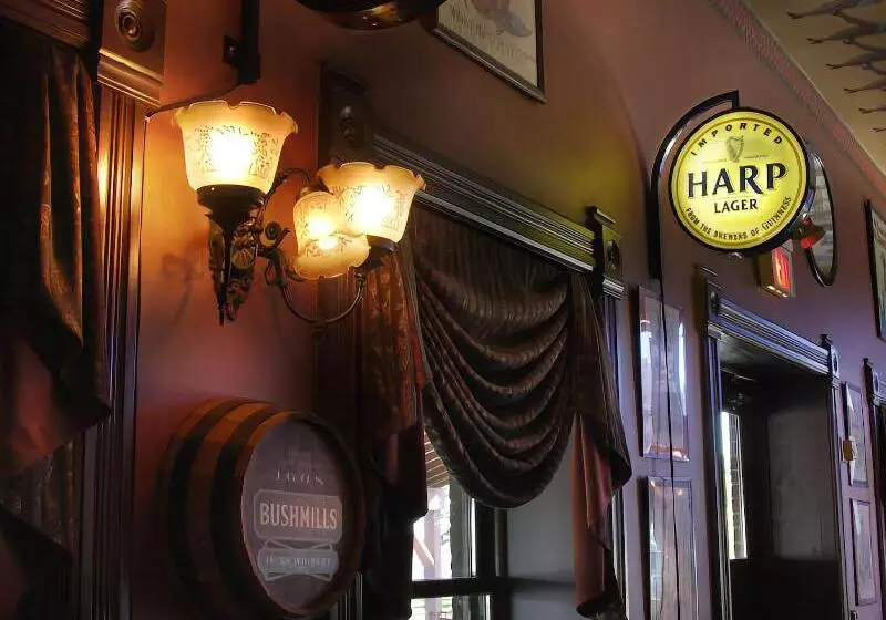 ホテル Water Street Inn
