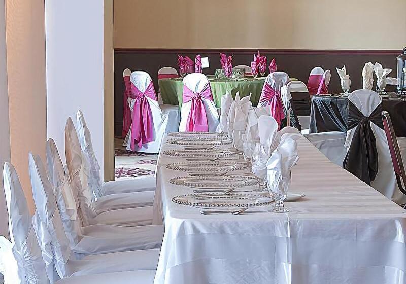 Отель Water Street Inn