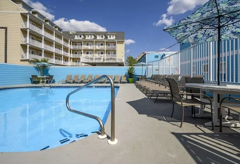 Madison Beach Motel