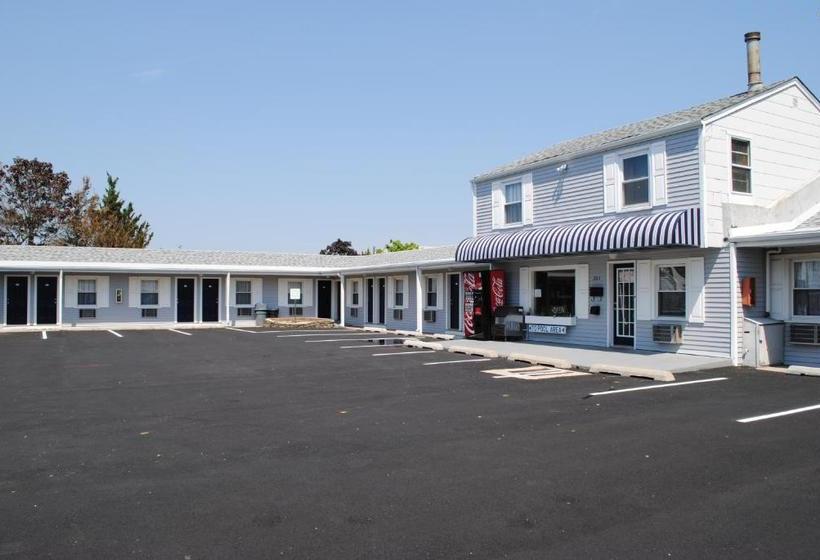 Shore Point Motel